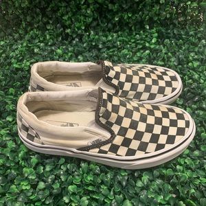 Vans checkered slip on 4.5 men or 6 women